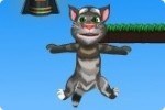 Sprechender Kater Tom springt Sprechender Kater Tom springt